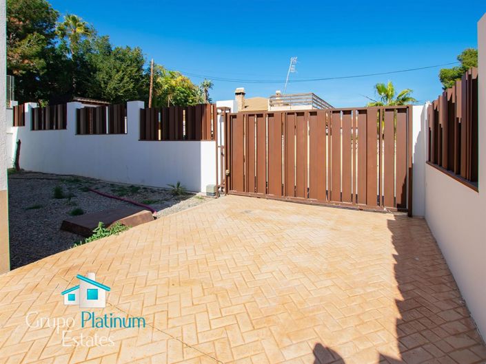 Image No.5-5 Bed Villa for sale