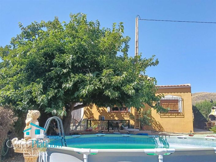 Image No.1-Villa de 3 chambres à vendre à Almeria