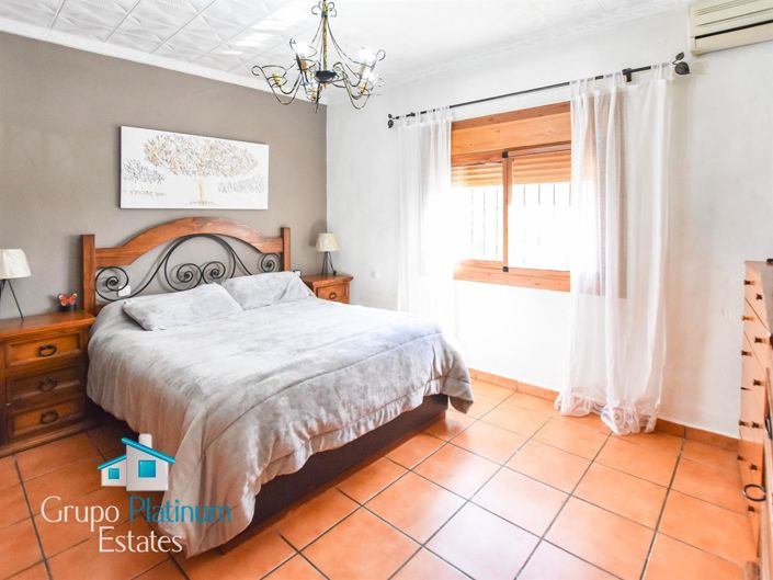 Image No.2-Villa de 3 chambres à vendre à Almeria