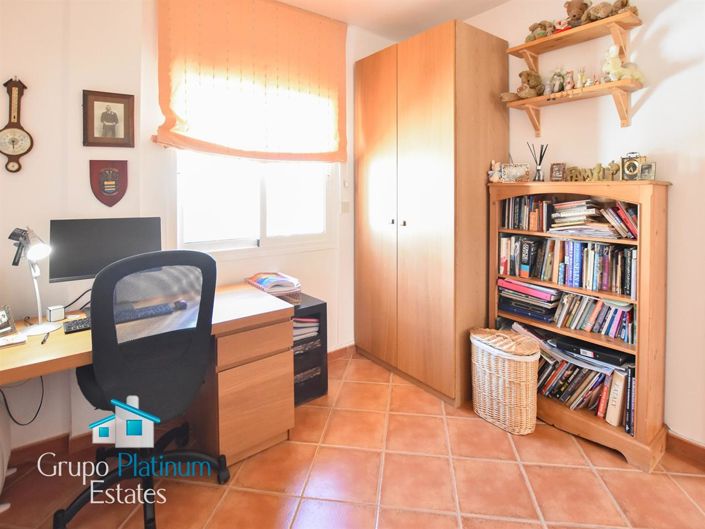 Image No.21-4 Bed Villa for sale