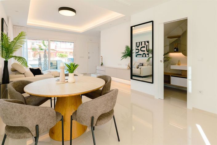 Image No.30-3 Bed Property for sale