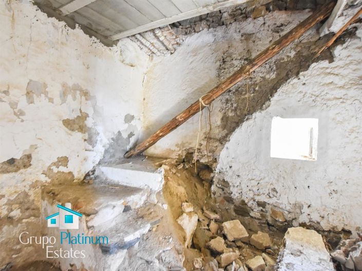 Image No.6-1 Bed Villa for sale