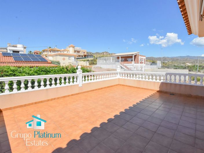 Image No.13-4 Bed Villa for sale