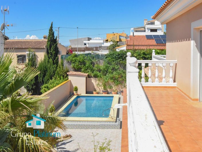 Image No.17-4 Bed Villa for sale