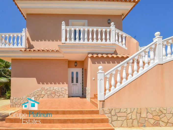 Image No.19-4 Bed Villa for sale