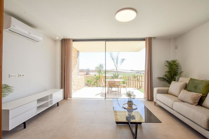 Image No.21-2 Bed Property for sale