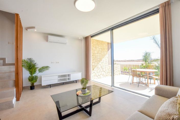 Image No.17-2 Bed Property for sale