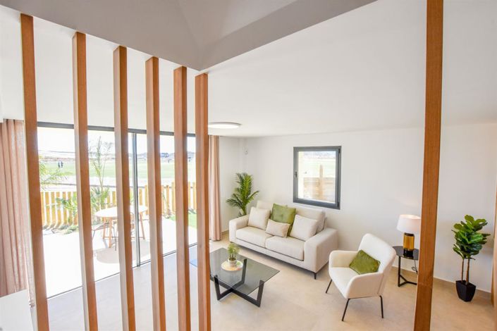 Image No.19-2 Bed Property for sale