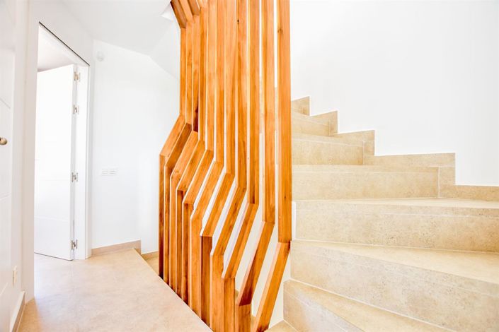 Image No.30-2 Bed Property for sale