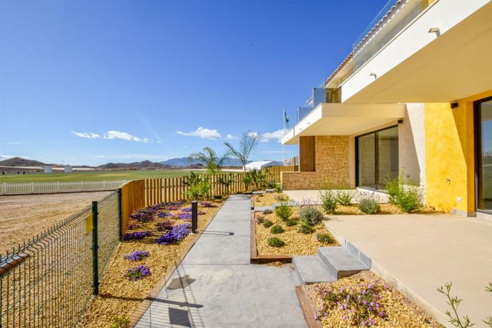 Image No.4-2 Bed Property for sale