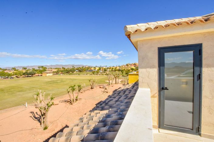 Image No.34-2 Bed Property for sale