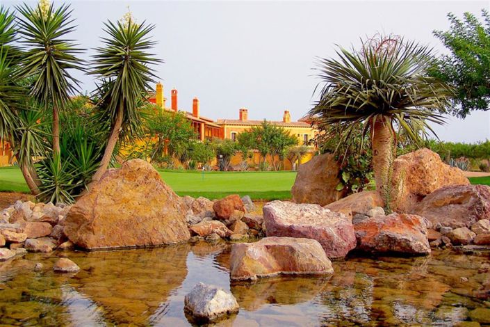 Image No.40-2 Bed Property for sale