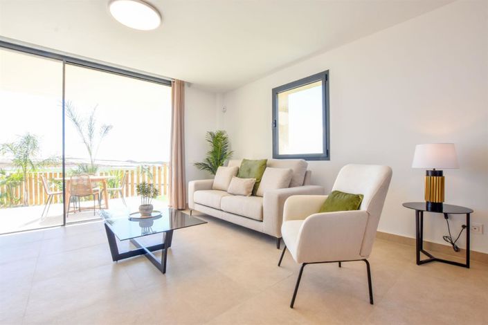 Image No.6-2 Bed Property for sale