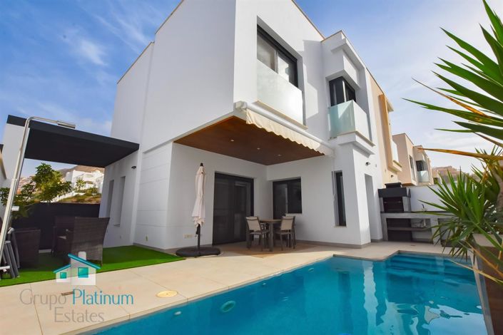 Image No.1-3 Bed Property for sale