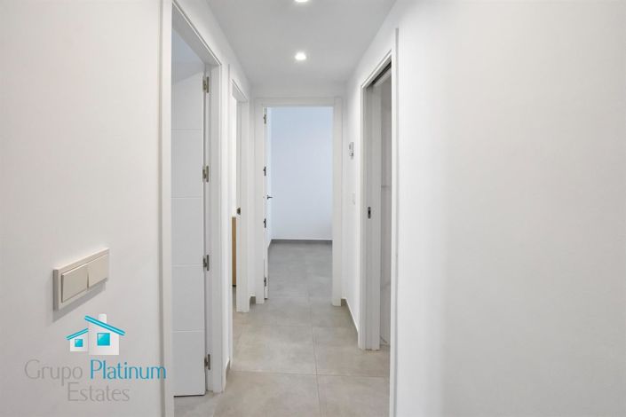 Image No.10-3 Bed Property for sale