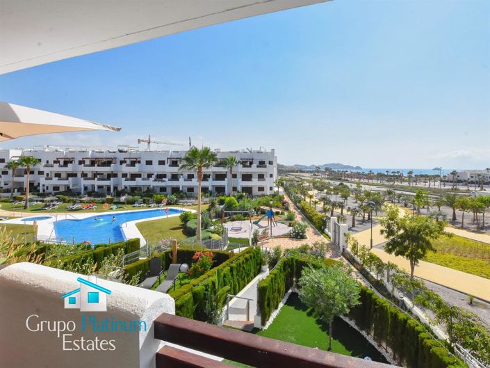 Image No.1-3 Bed Apartment for sale