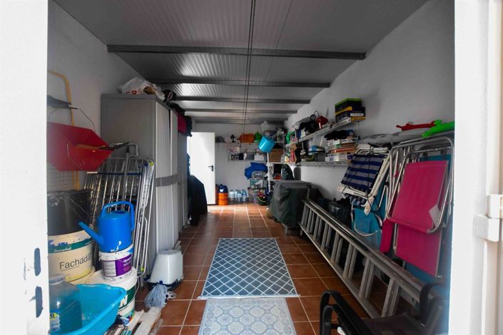 Image No.16-3 Bed Property for sale