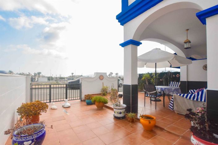 Image No.5-3 Bed Property for sale