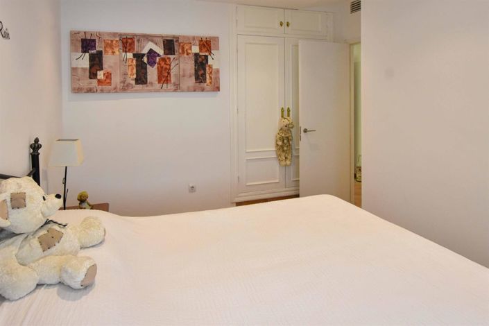 Image No.21-3 Bed Villa for sale