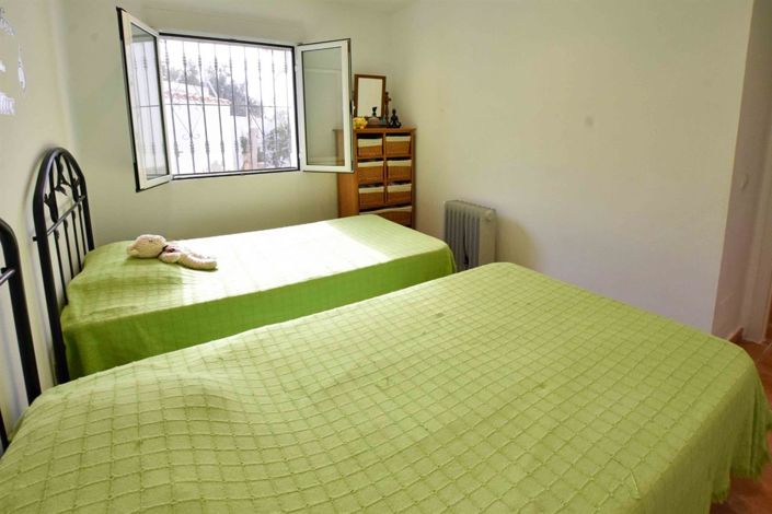 Image No.29-3 Bed Villa for sale