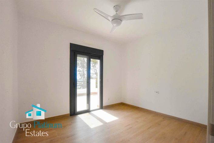 Image No.27-2 Bed Villa for sale