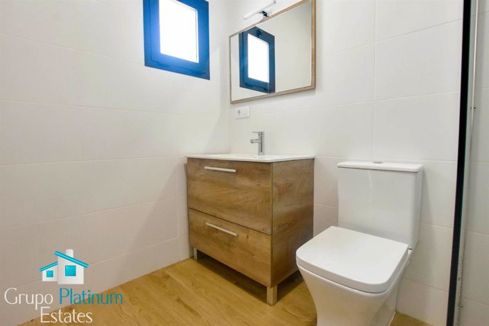 Image No.30-2 Bed Villa for sale