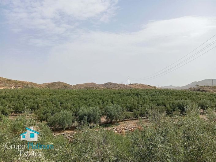 Image No.29-5 Bed Property for sale