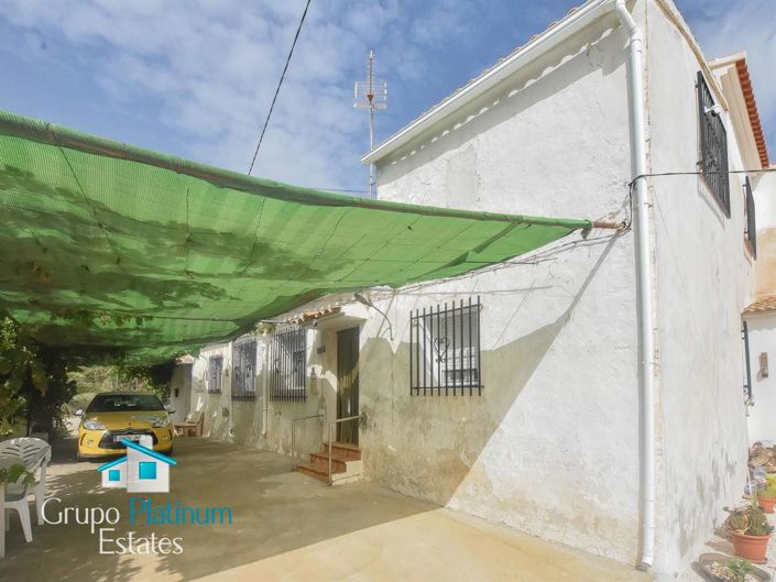 Image No.34-5 Bed Property for sale