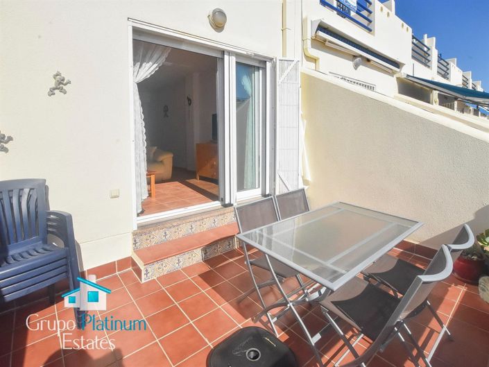 Image No.24-3 Bed Property for sale