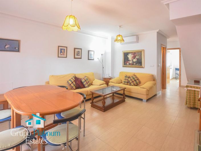 Image No.4-3 Bed Property for sale