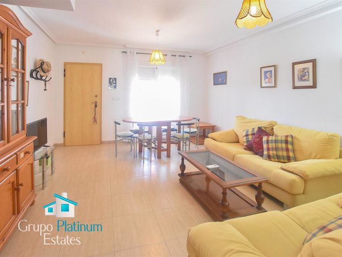 Image No.5-3 Bed Property for sale