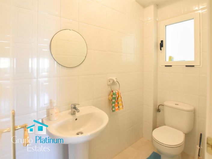 Image No.19-3 Bed Apartment for sale