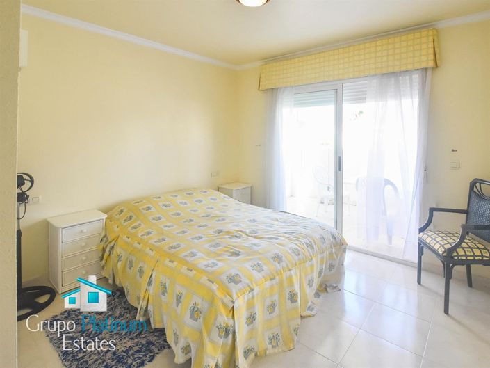 Image No.22-3 Bed Apartment for sale