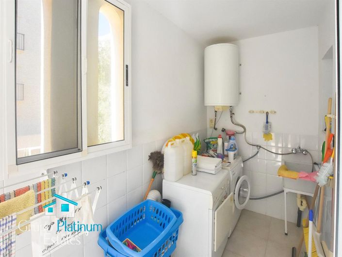 Image No.24-3 Bed Apartment for sale