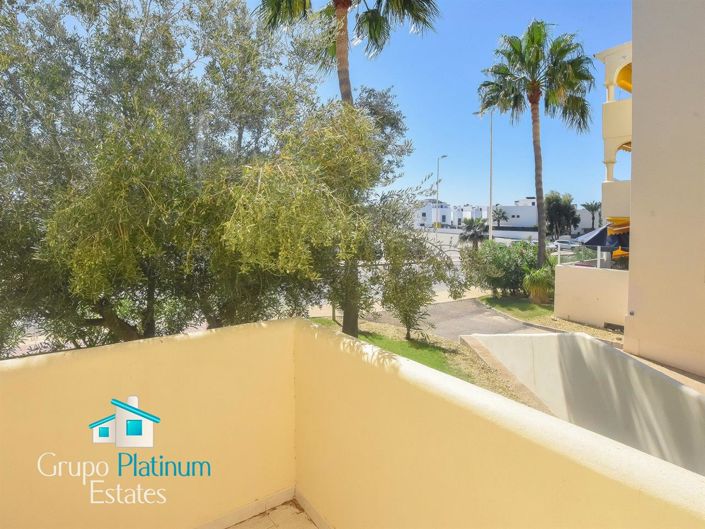 Image No.25-3 Bed Apartment for sale