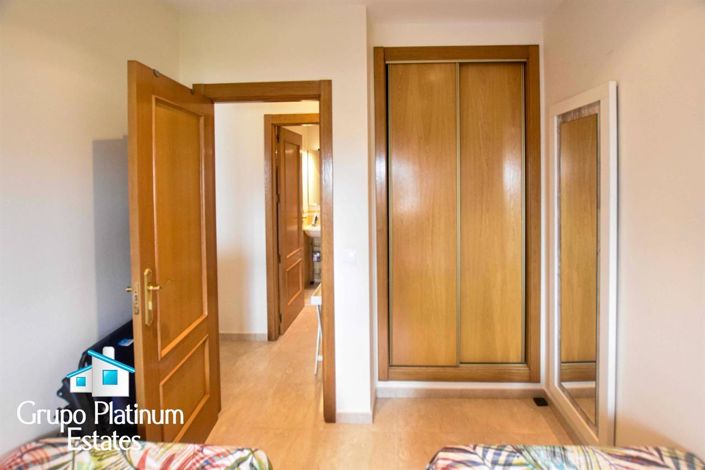 Image No.13-2 Bed Apartment for sale