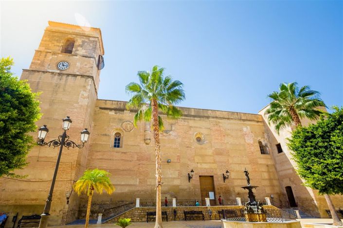 Image No.35-2 Bed Apartment for sale