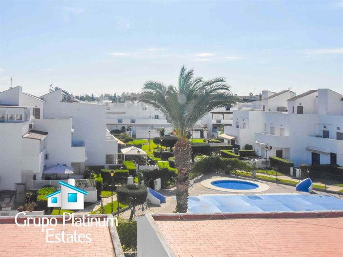 Image No.1-3 Bed Property for sale