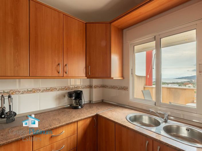 Image No.7-3 Bed Apartment for sale