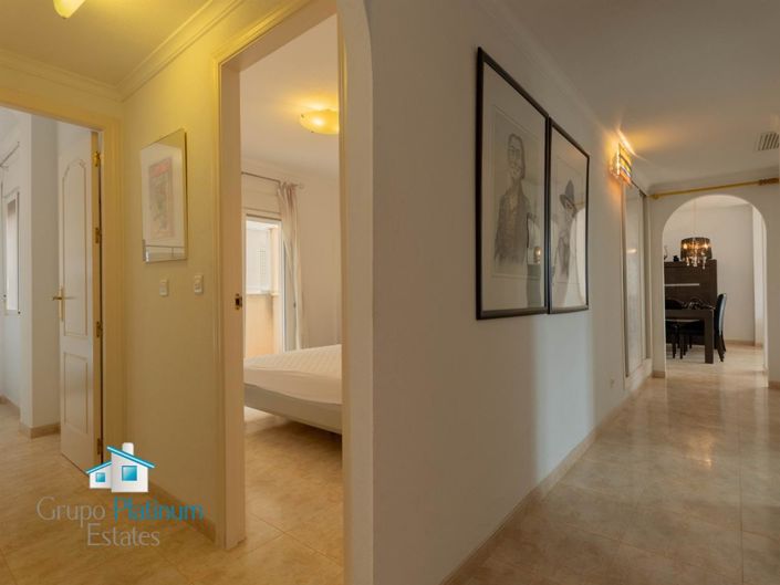 Image No.9-3 Bed Apartment for sale