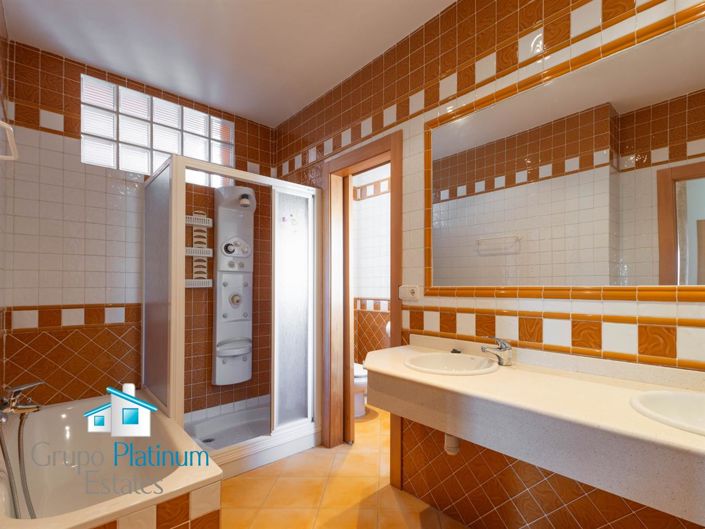 Image No.28-Propriété de 6 chambres à vendre à Velez-Rubio