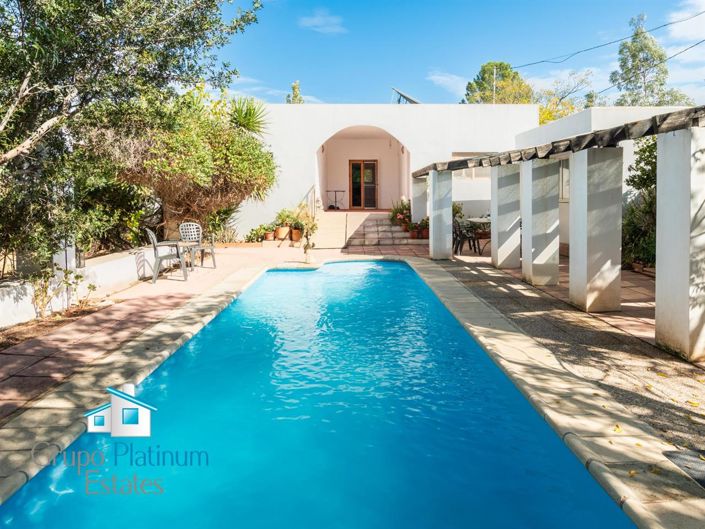 Image No.29-4 Bed Villa for sale