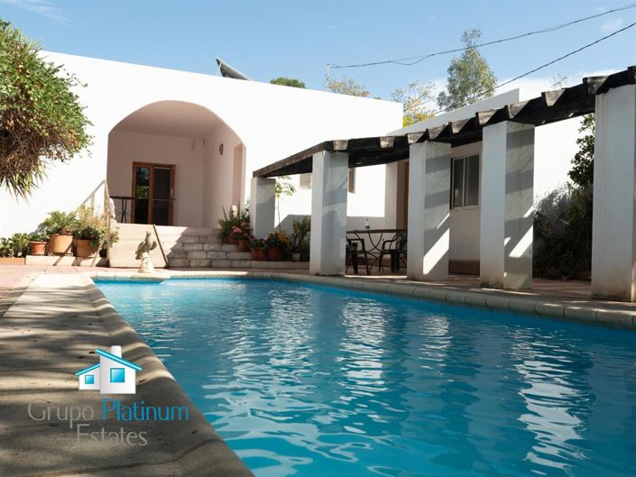 Image No.31-4 Bed Villa for sale