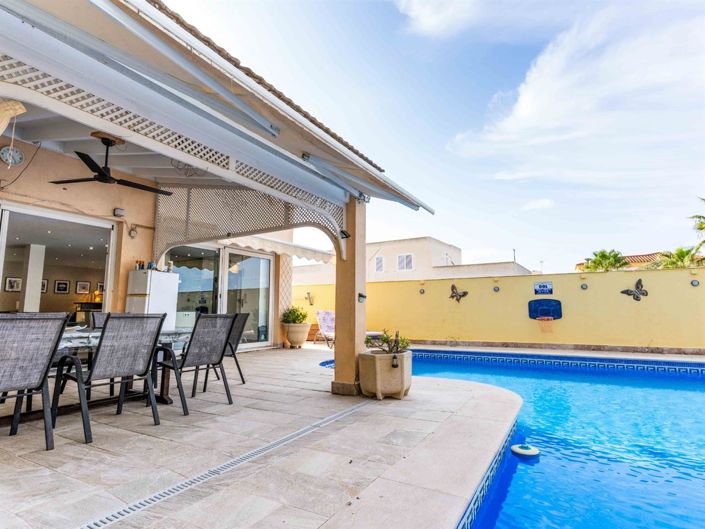 Image No.6-Villa de 5 chambres à vendre à Garrucha