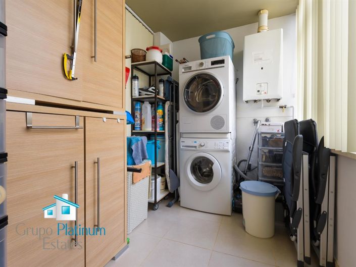 Image No.18-2 Bed Apartment for sale