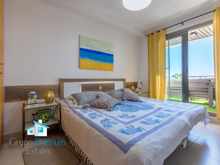 Image No.20-2 Bed Apartment for sale