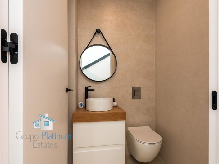 Image No.17-3 Bed Villa for sale