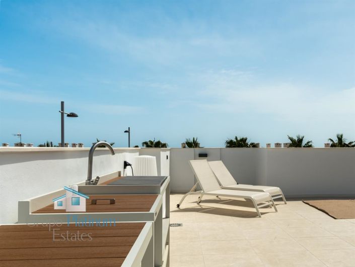 Image No.26-3 Bed Villa for sale