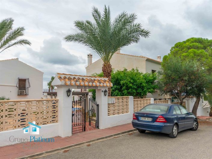 Image No.25-3 Bed Property for sale