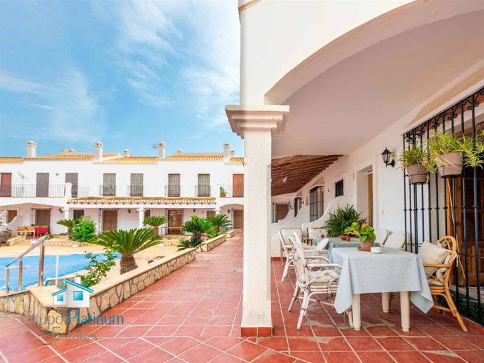 Image No.3-3 Bed Property for sale